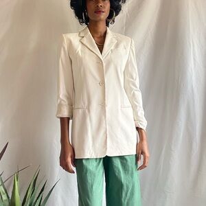 Cream Blazer with Relaxed Fit and Collar